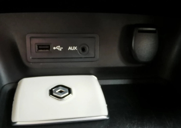 Renault Kadjar cena 53900 przebieg: 111473, rok produkcji 2015 z Dęblin małe 436